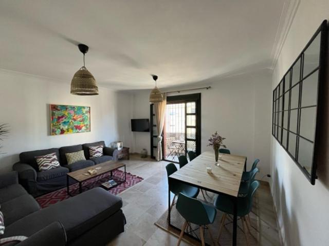 סביליה Amador Apartamento Familiar Centro Parking Amador De Los Rios מראה חיצוני תמונה